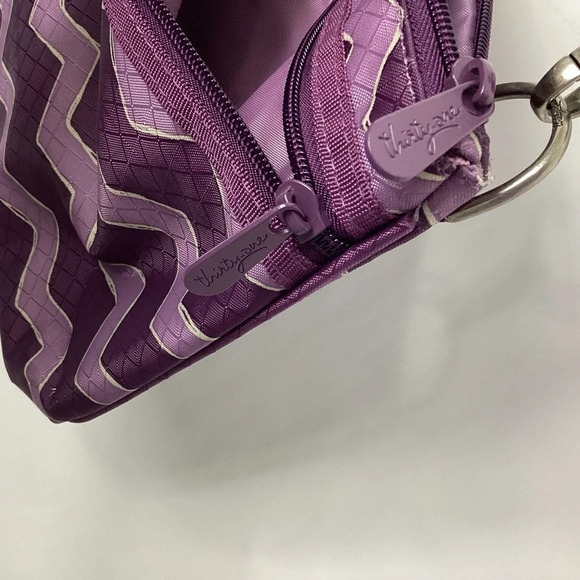 Thirty-one Chevron Crossbody Bag - Picture 8 of 9